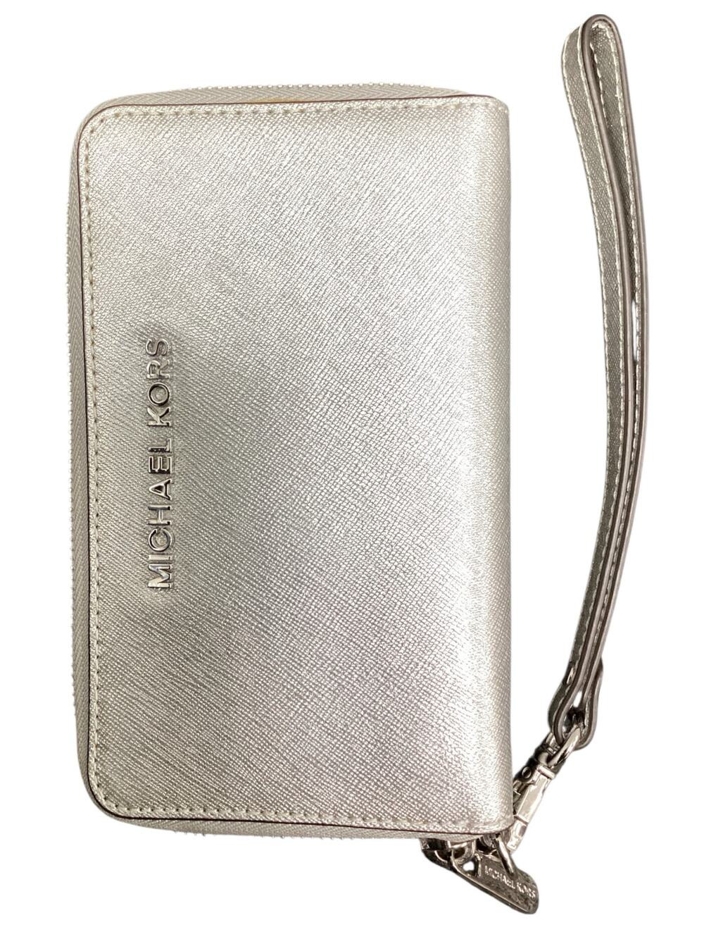 Michael Kors Wallet Women’s 1 Size Wristlet Style Saffiano Leather Zipper Silver
